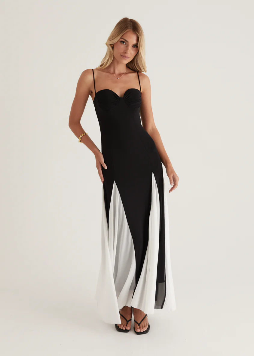 Langstone Maxi Dress - Black - Honorern