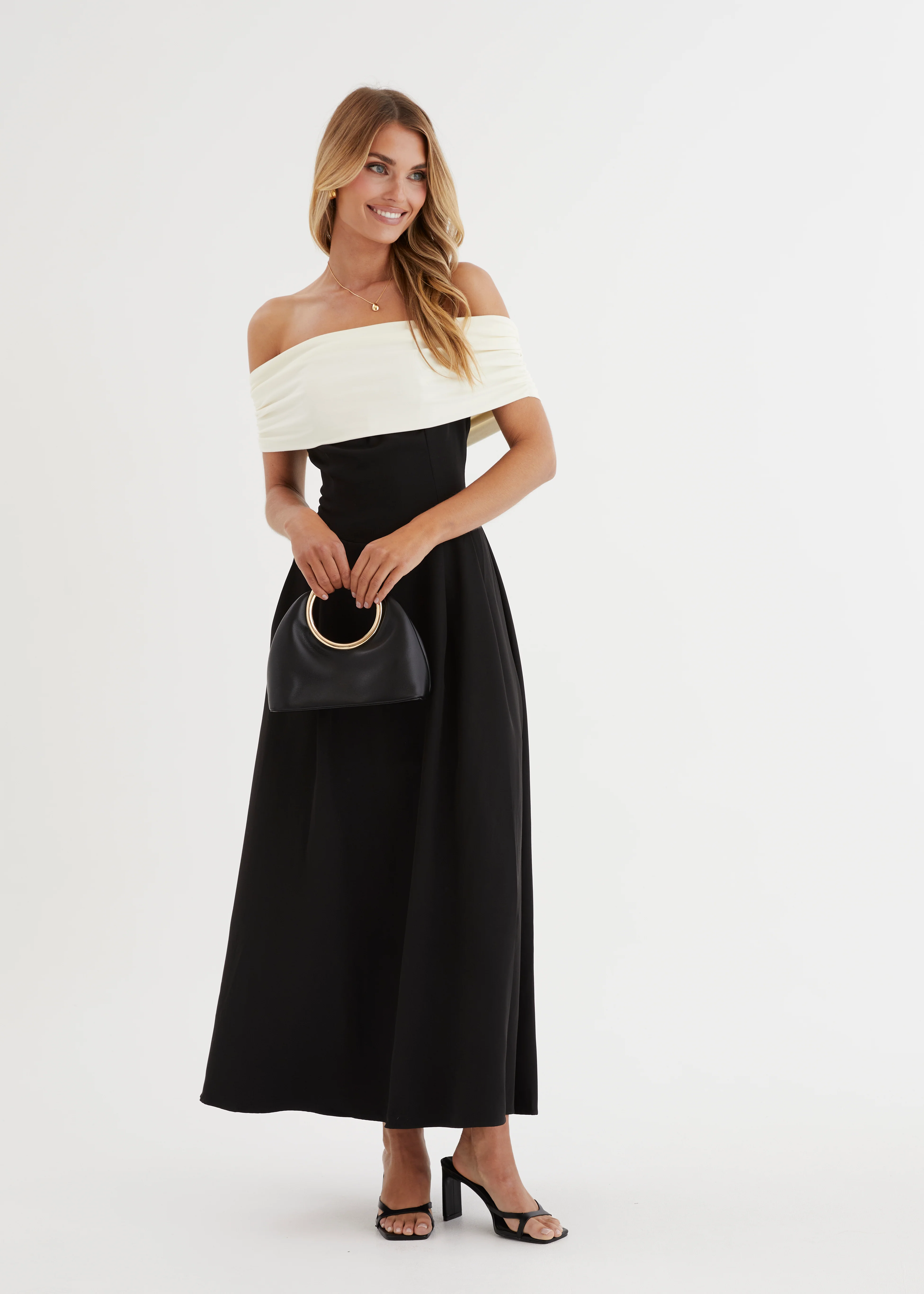 Alexiah Off Shoulder Maxi Dress - Black - Honorern