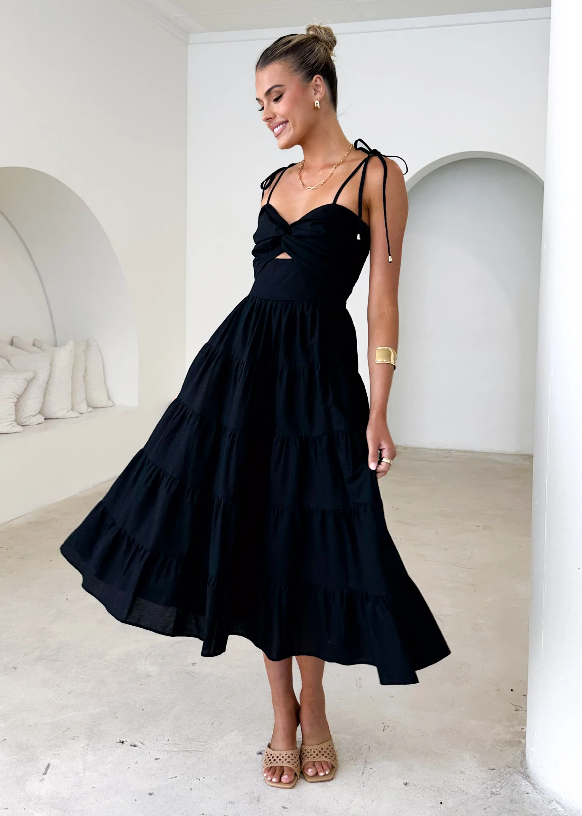 Tallia Midi Dress - Black - Honorern