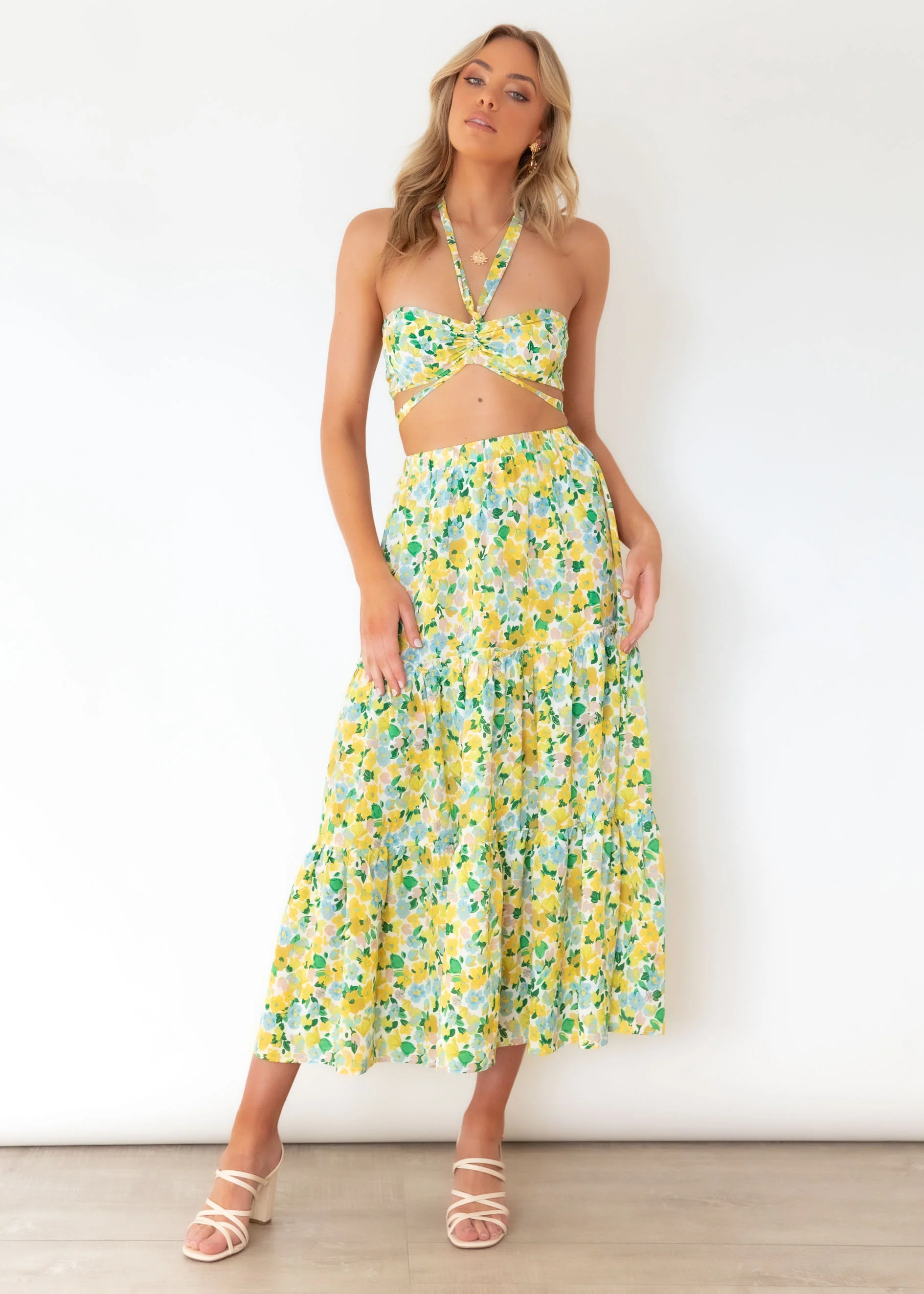 Karlia Crop - Lemon Flowers - Honorern