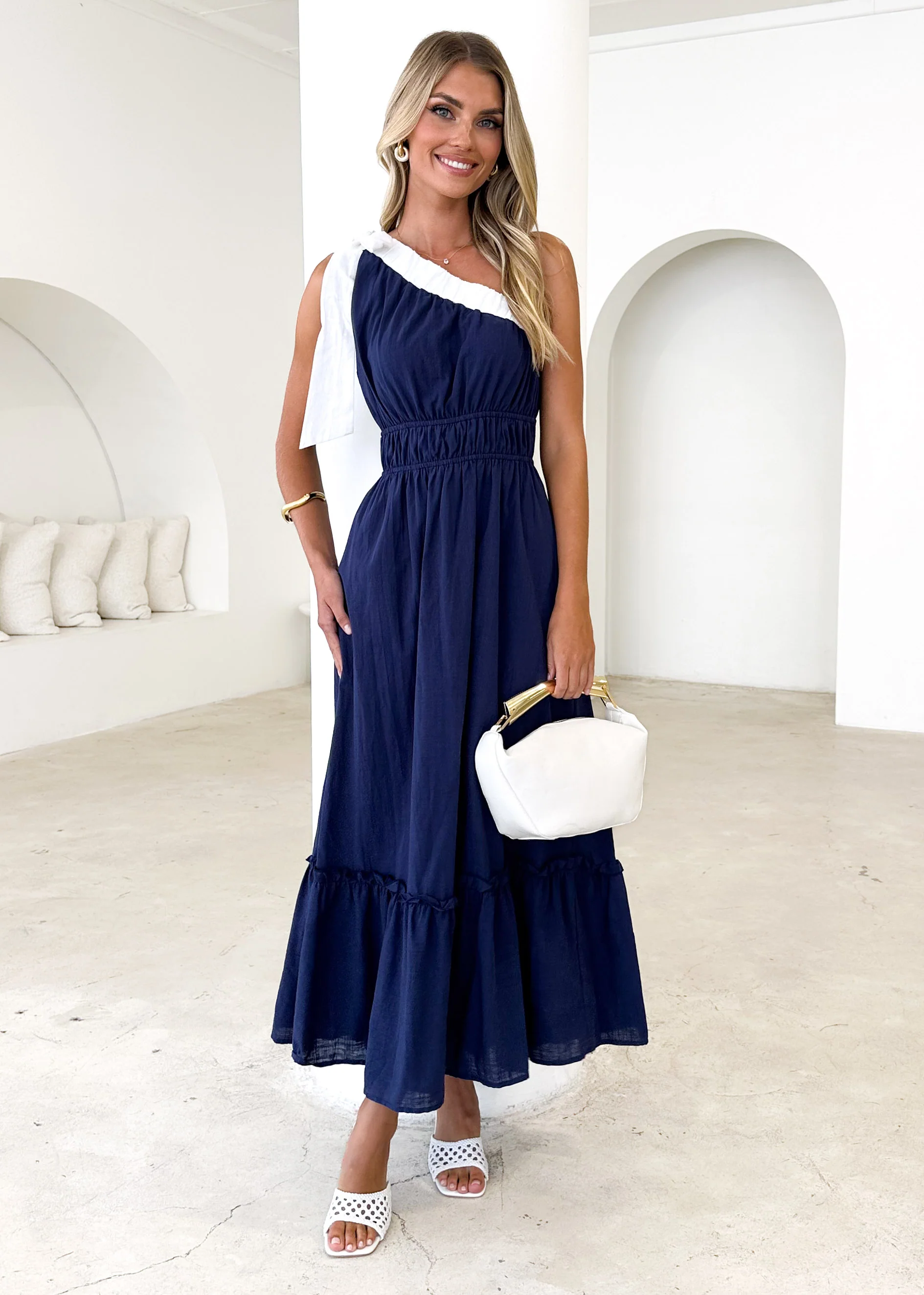 Peeta One Shoulder Maxi Dress - Navy - Honorern