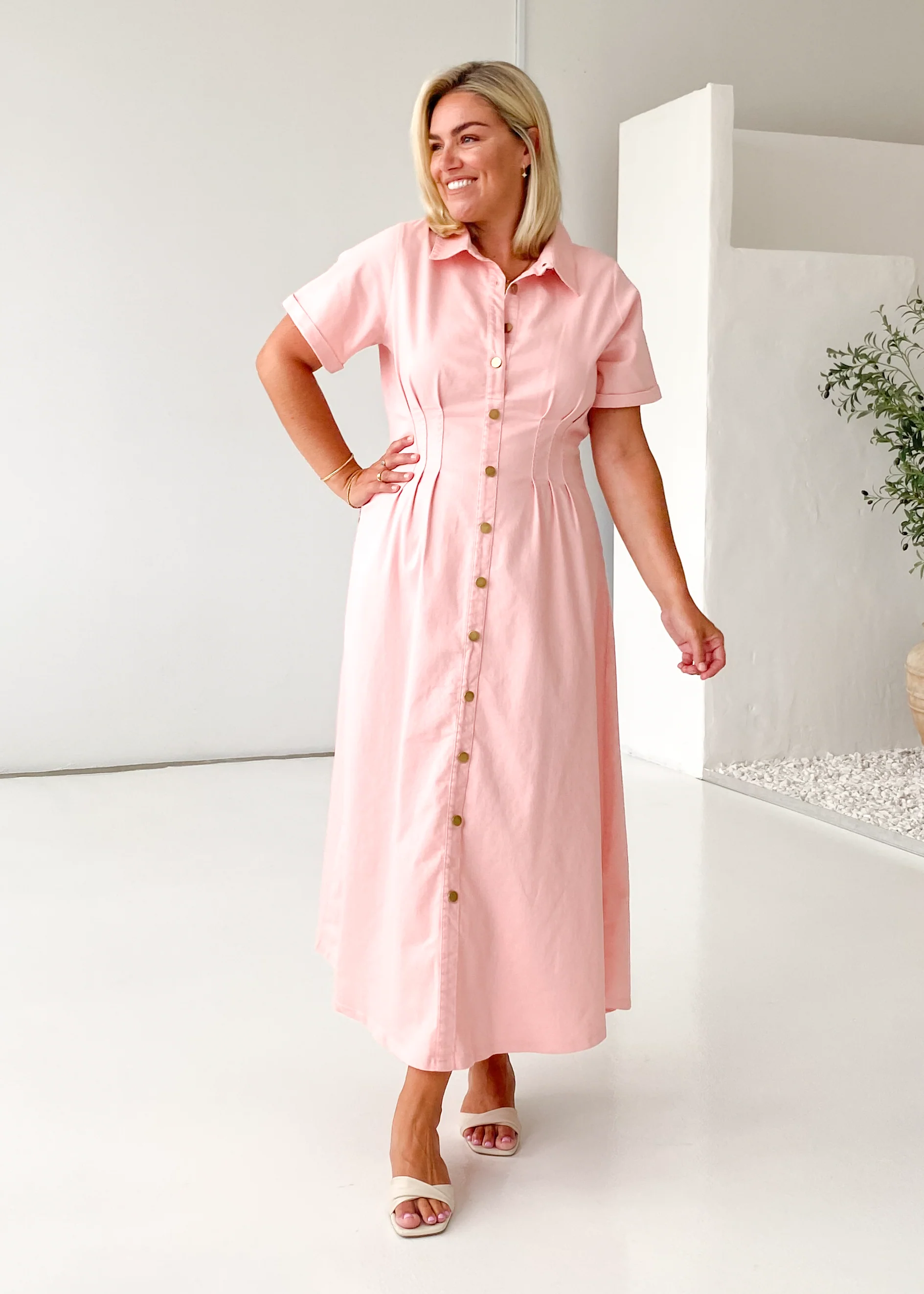 Annika Denim Midi Dress - Pink - Honorern