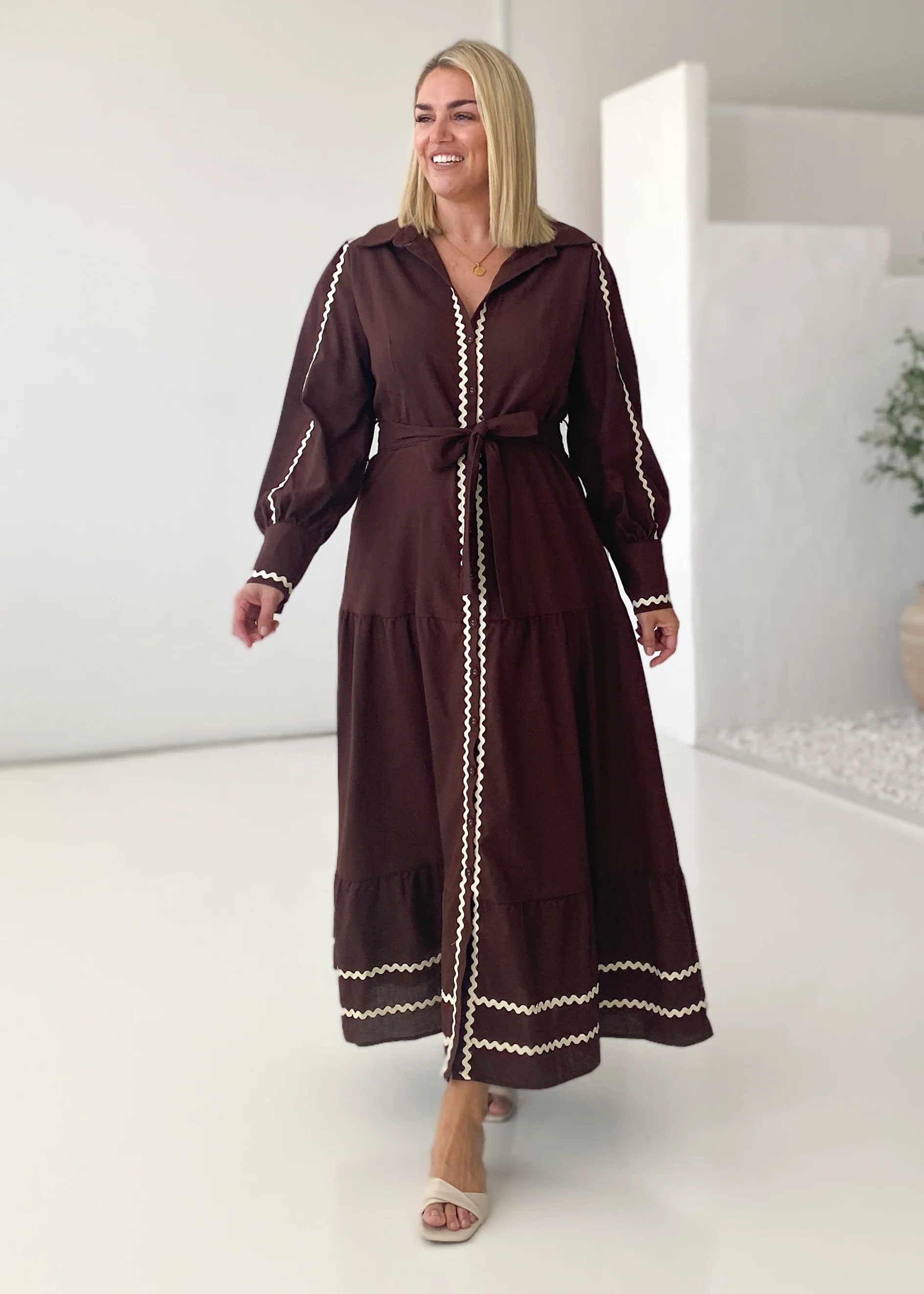 Jordana Maxi Dress - Espresso - Honorern