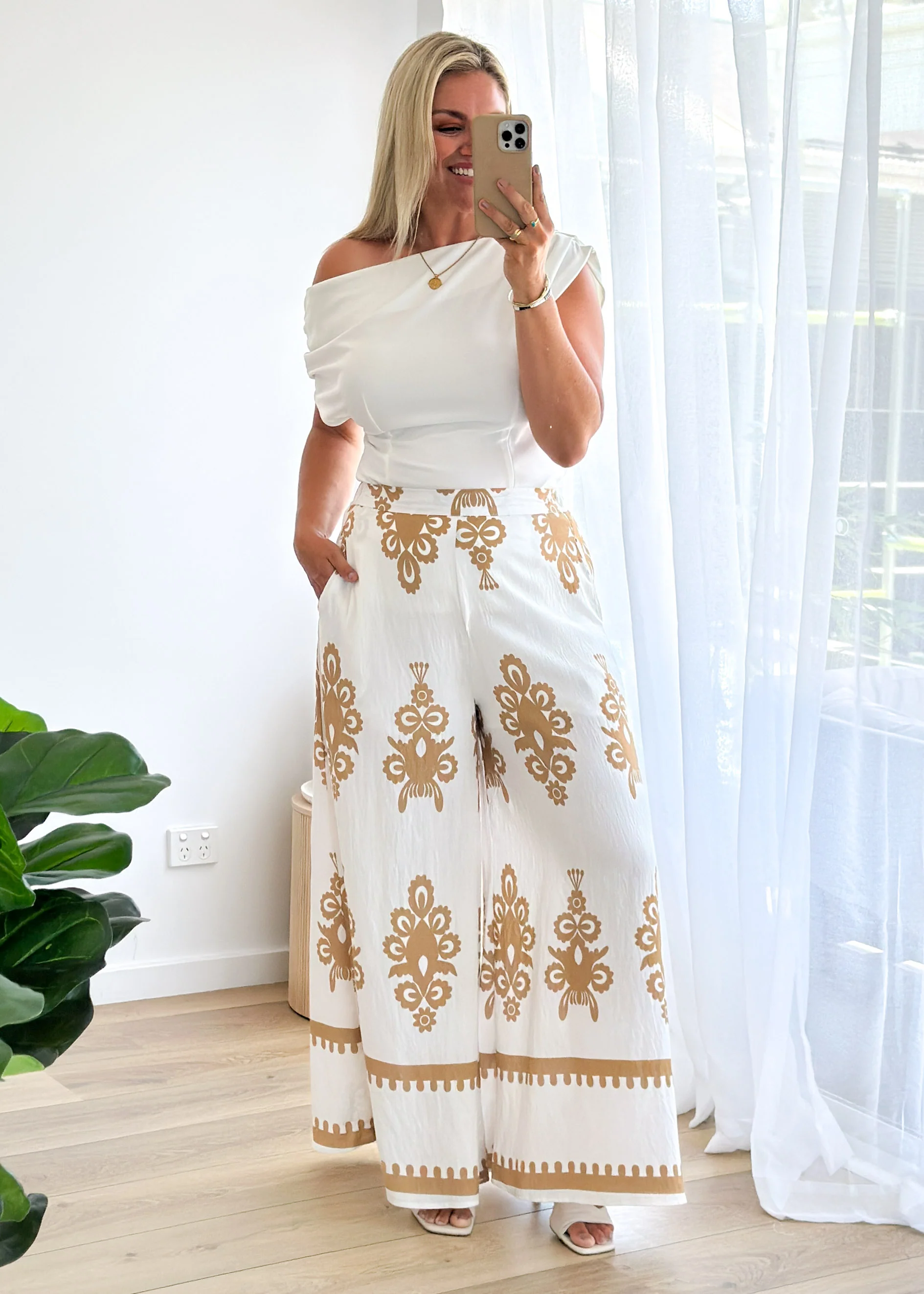 Kakoda Pants - Camel Abstract - Honorern