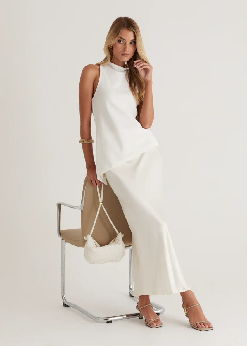 Logan Halter Top - Off White - Honorern