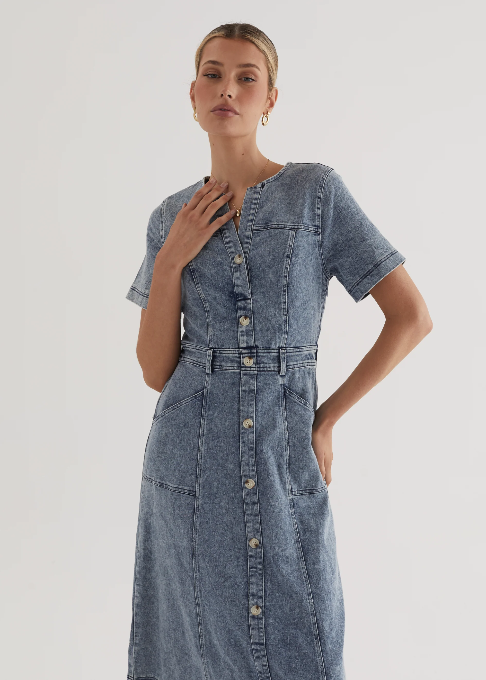Petra Denim Midi Dress - Washed Blue - Honorern
