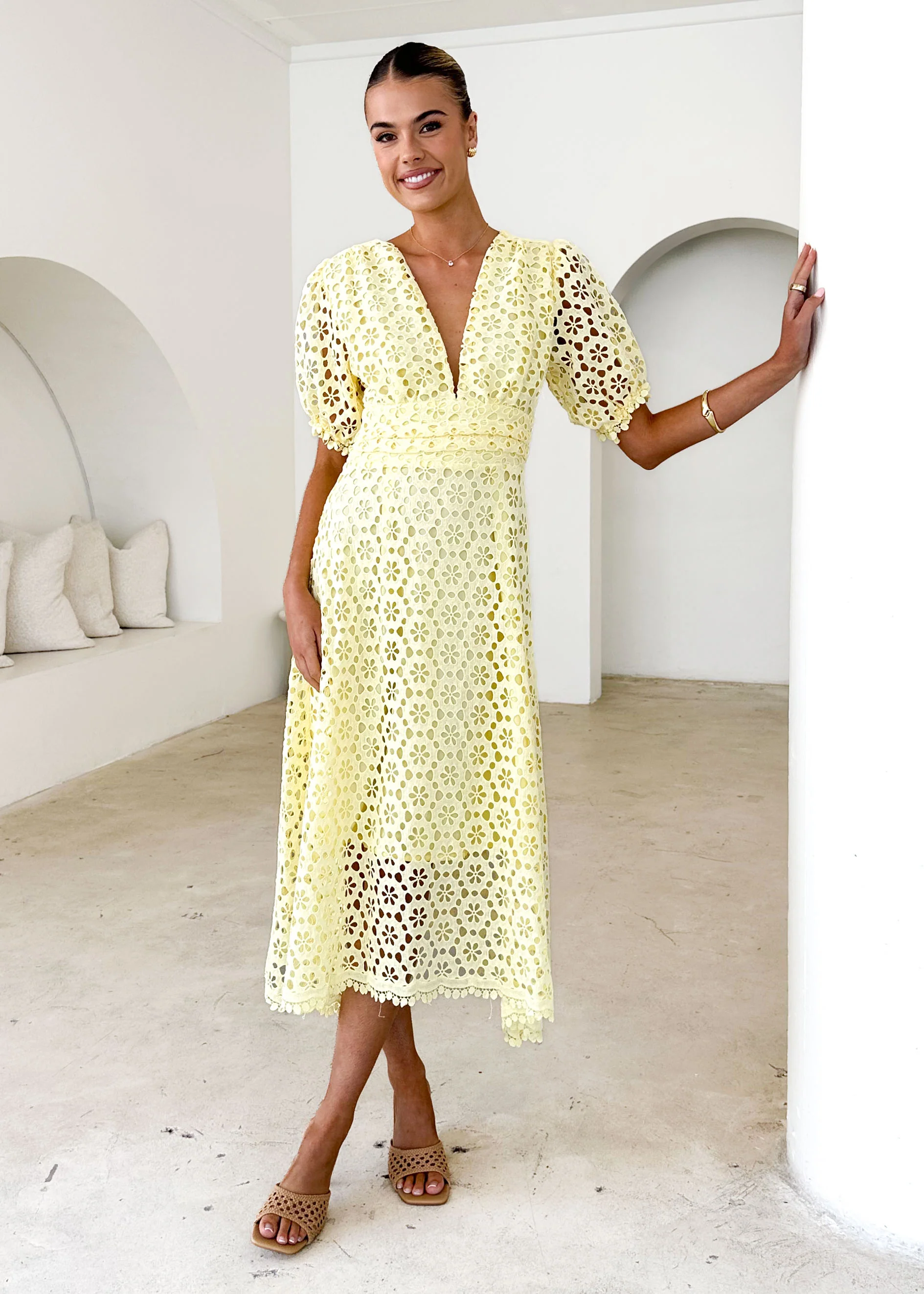 Jahra Lace Midi Dress - Yellow - Honorern